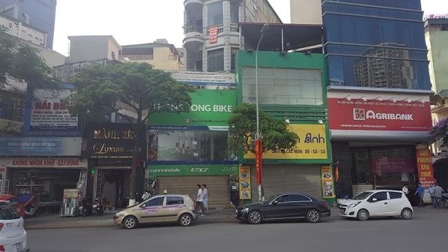 Cho thuê nhà mặt Hoàng Cầu, DT 63m2, 4 tầng, MT 3.5m, giá 55 triệu/tháng