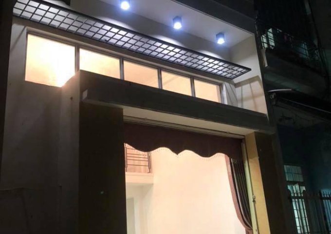 Bán nhà 2,5 tầng mặt tiền đường Nguyễn Dữ. 0936091016