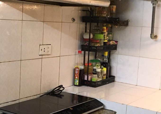 Cần bán gấp tập thể bệnh viện Quân Y 354 - Đội Nhân, full đồ 1,7 tỷ, 60m2