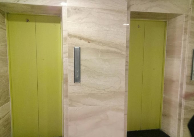 Chính chủ bán gấp căn hộ CC 789 Xuân Đỉnh, tòa CT1, DT 60,3m2, 30 triệu/m2. LH: 0869017256