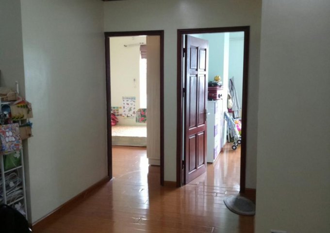 Tổng Cục 5 ngõ 234 Hoàng Quốc Việt, bán căn hộ chung cư đối diện Bộ Công An, giá 2.2 tỷ