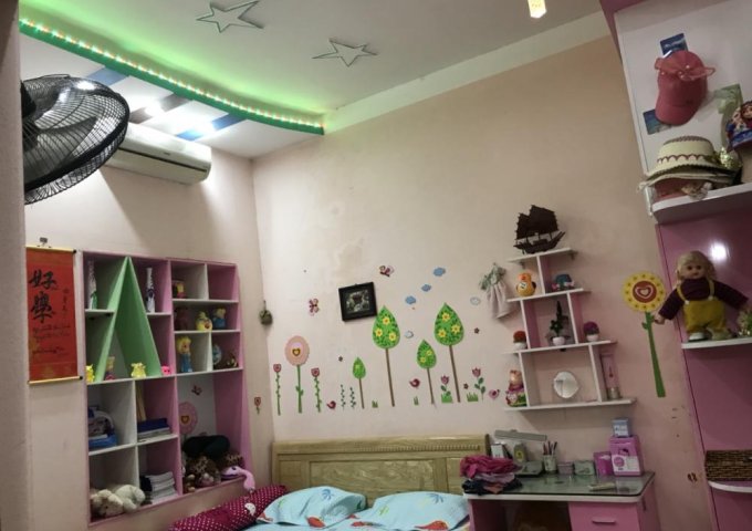 Bán nhà tại ngõ 19, Nguyễn văn cừ, Hồng Hải, Hạ Long, Quảng Ninh