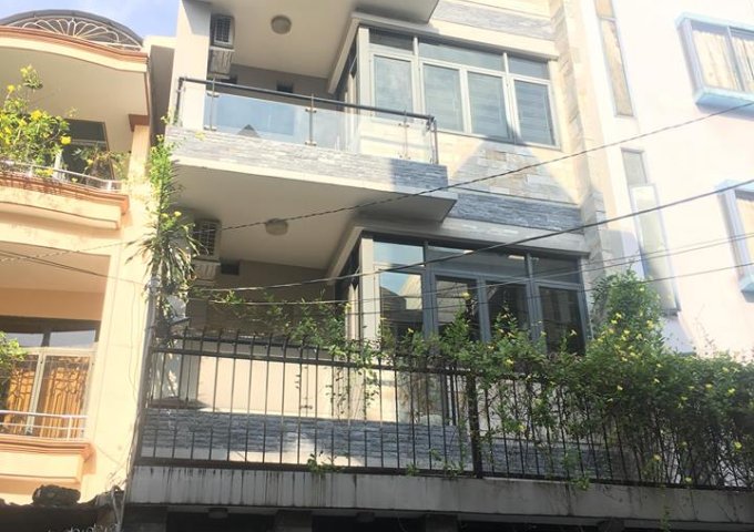 Bán nhà đường Trường Sơn, P4, Tân Bình, phù hợp kinh doanh căn hộ dịch vụ