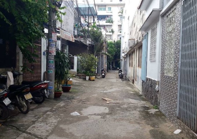 Bán nhà hẻm 4m 226/ Tân Hương, Tân Phú, DT 5x20m, 1 lầu giả. Giá 6 tỷ
