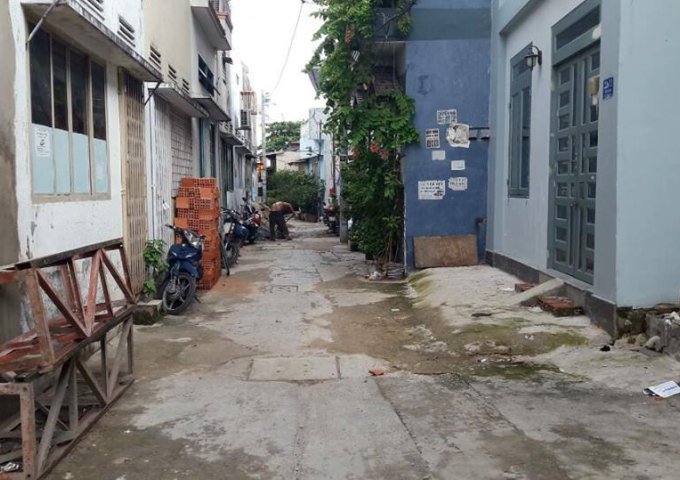 Bán nhà hẻm 4m 226/ Tân Hương, Tân Phú, DT 5x20m, 1 lầu giả. Giá 6 tỷ