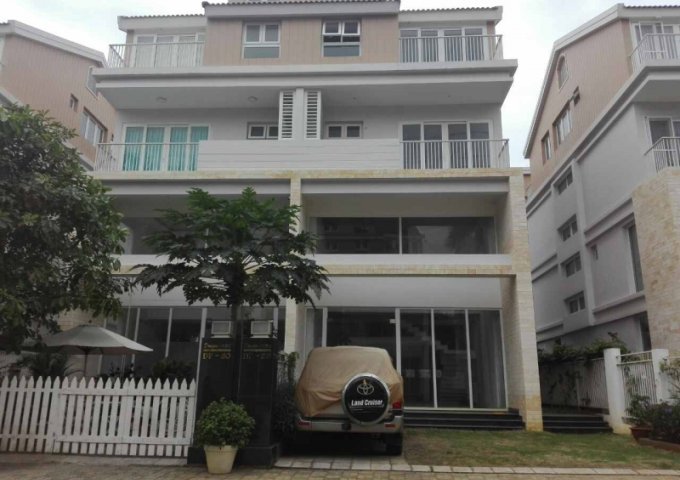 Cần tiền trả nợ cần bán gấp căn biệt thự phố kinh doanh Dragon Parc đường Nguyễn Hữu Thọ, 7.5 tỷ