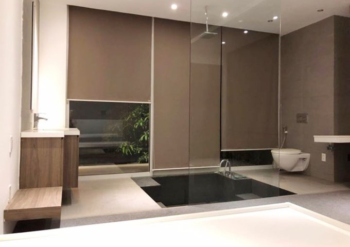 Bán nhà 3 tầng 2 mặt tiền Nguyễn Mỹ, Hoà Xuân