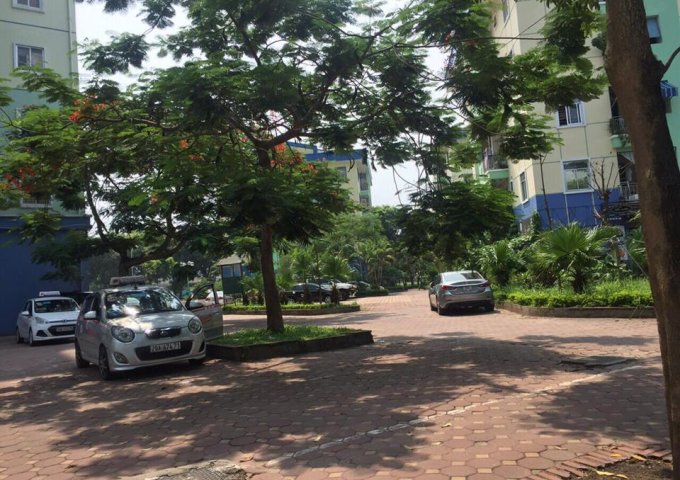 Cần cho thuê kiot đẹp tại KĐT Việt Hưng, Long Biên, 40m2, giá 6,5tr/th. LH: 097.190.2576