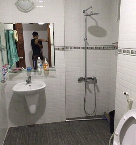 Bán căn hộ cao cấp H1 mặt tiền đường Hoàng Diệu, DT 46.2m2, giá 1.7 tỷ