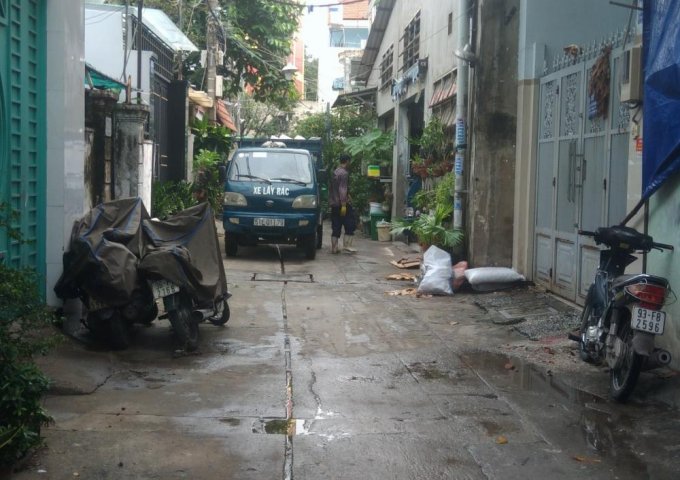 Bán nhà hẻm 98 Trần Quang Cơ, P. Phú Thạnh, Q. Tân Phú, DT 160m2, giá 9,7 tỷ