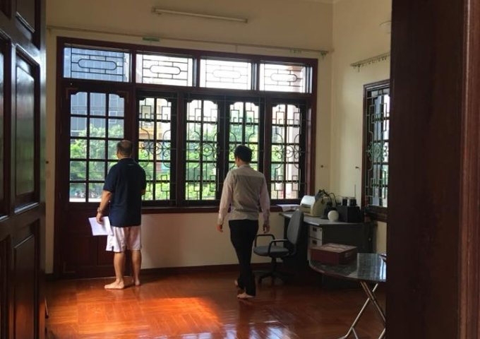 Bán nhà 2 tầng mặt đường Phùng Chí Kiên, phường Hà Huy Tập, TP Vinh