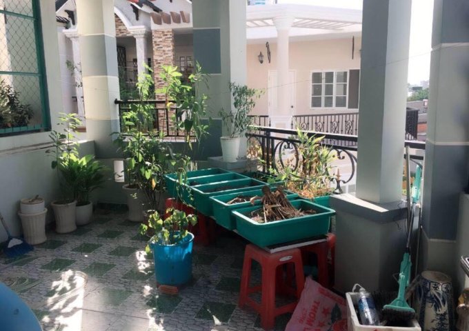 Bán gấp nhà Nguyễn Phúc Chu, P15, Tân Bình, giá 5,7 tỷ, LH 0901116667