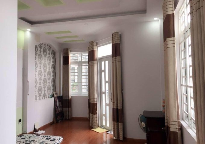 Bán gấp nhà Nguyễn Phúc Chu, P15, Tân Bình, giá 5,7 tỷ, LH 0901116667