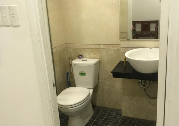 Cho thuê căn hộ gần sân bay, 25/17/19 Cửu Long, P2, Q. Tân Bình