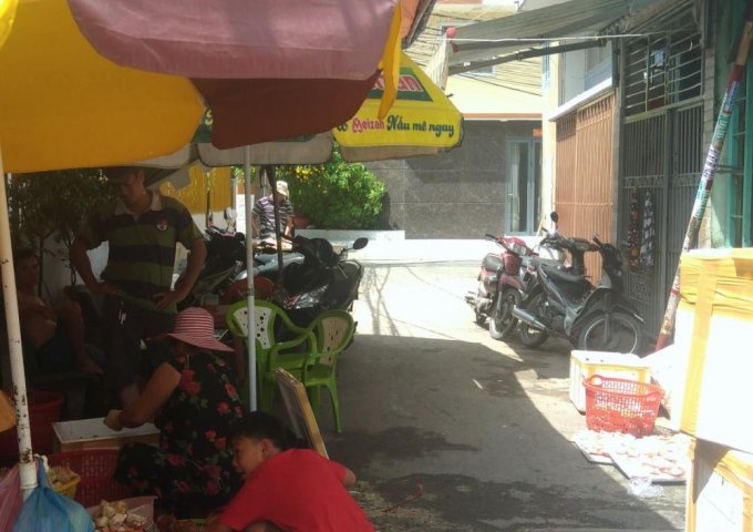 Bán nhà hẻm 17 Lương Minh Nguyệt, P. Tân Thới Hòa, Q. Tân Phú, DT 135m2, giá 6.9 tỷ