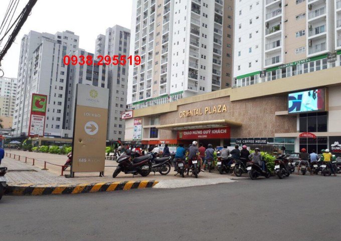 Bán căn hộ Oriental Plaza có Big C To Bự 685 Âu cơ, Tân Phú, DT 77m2 giá 12tr/th 0938.295519