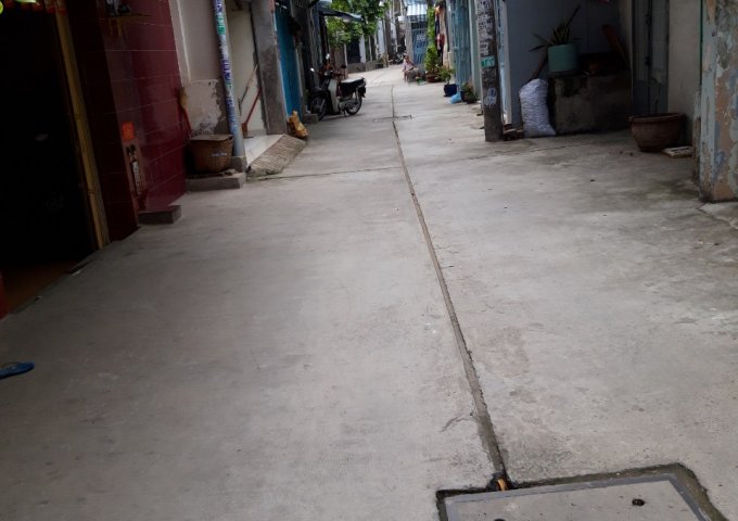 Bán nhà lầu mới hẻm 452 Tỉnh Lộ 10 (3.3x12m), giá 2.79 tỷ, Q. Bình Tân