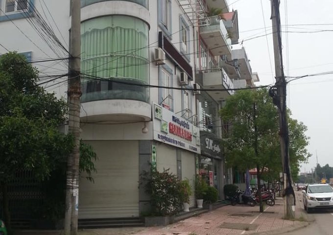 Bán nhà 2 mặt tiền đường Hoàng Văn Thụ, TP Bắc Giang