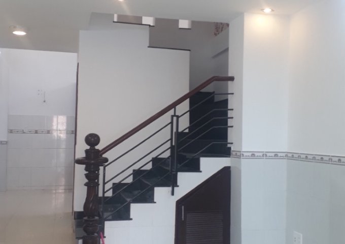 Bán nhà 482/28/27 Lê Quang Định , p11 , Bình Thạnh