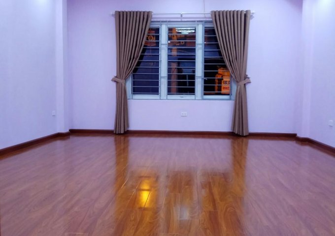 Bán nhà ngõ 762 Bạch Đằng, Hai Bà Trưng, DT 50m2, 4 tầng, 2 mặt thoáng giá 3.1 tỷ