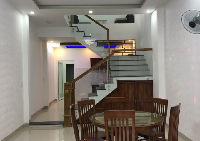 Bán nhà 175 Trần Xuân Lê, quận Thanh Khê, nhà DTĐ 102m2, có 2 căn, hướng Tây