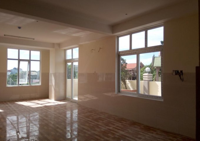 Bán căn hộ 2 phòng ngủ, chung cư Kim Trường Thi, giá chỉ 545 triệu dọn vào ở luôn