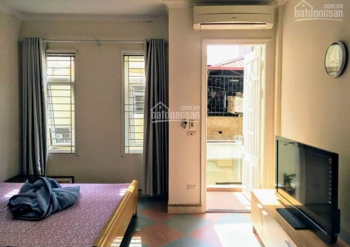 Bán gấp nhà mặt ngõ 201 Trần Quốc Hoàn, DT 70m2 x 5T mới, giá 9 tỷ, đường 7m