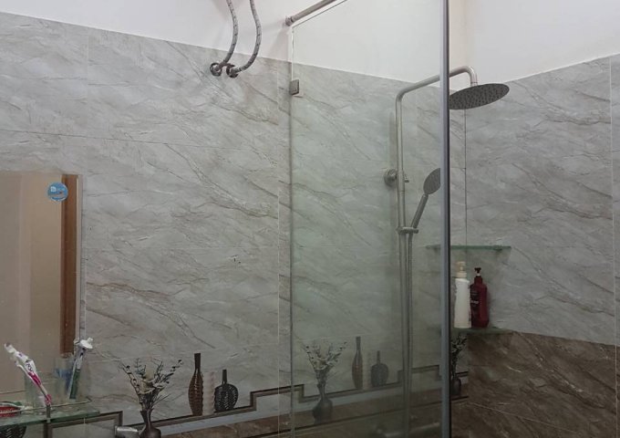 Chính chủ cần bán ngôi nhà 2 tầng kiệt 121 Nguyễn Chí Thanh, Hải Châu 1