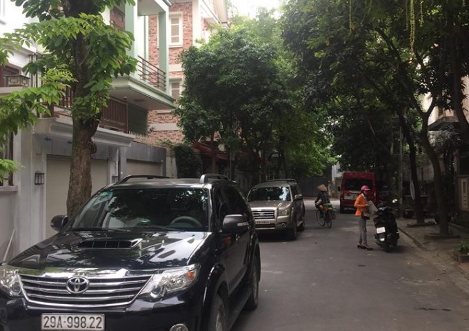 Cần bán biệt thự chính chủ số B13 ĐTM Mỹ Đình I, Nam Từ Liêm, Hà Nội. Diện tích đất 136,4m2