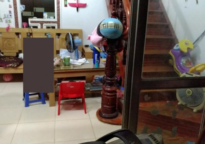 Bán nhà trong làng Mễ Trì Hạ, đường Đỗ Đức Dục