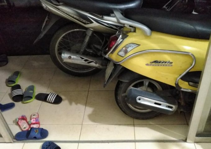 Bán nhà trong làng Mễ Trì Hạ, đường Đỗ Đức Dục