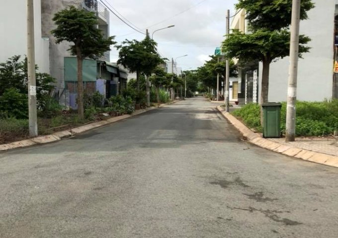 Cần bán 2 lô đất cặp đường 20 KDC Nam Long - Bến Lức - Long An