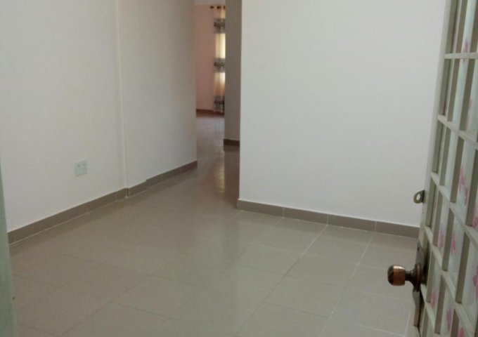 Bán căn hộ chung cư Yersin khu A, Phường 9: 50m2 có 2 phòng ngủ, giá 850 triệu