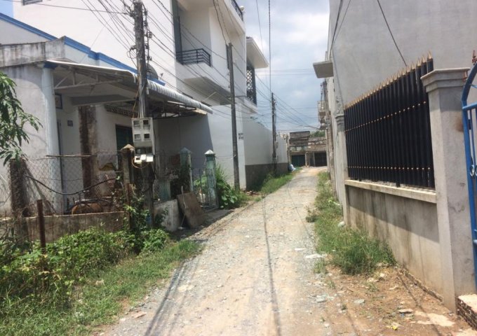 Nhà đường C11, xã Tân Kiên, Bình Chánh, 83m2