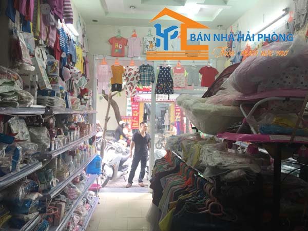 Sang nhượng quán quần áo 299 Hàng Kênh, Lê Chân, Hải Phòng