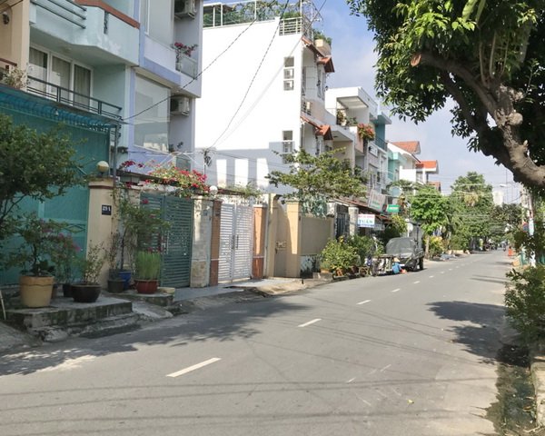 Bán lô đất đẹp mặt tiền Đường số 45 phường Tân Quy Quận 7