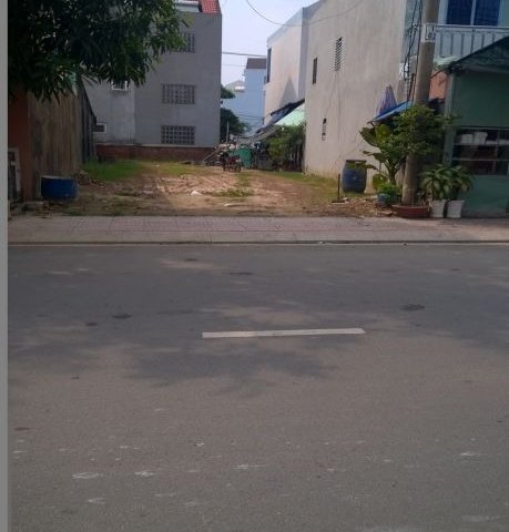 Bán đất mặt tiền đường Đồng Văn Cống, Quận 2