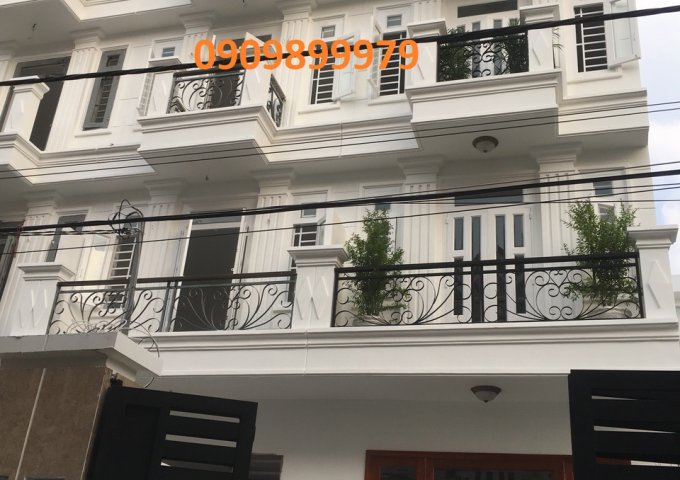 Bán khách sạn mặt tiền Nguyễn Cửu Vân, Bình Thạnh, 8x22m, 45 tỷ