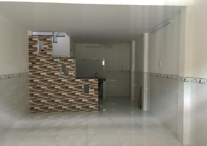 Bán nhà 79/25/34 Bờ Bao Tân Thắng, Tân Phú, DT 3.7m x 8.5m, cấp 4 mới, giá 2.2 tỷ