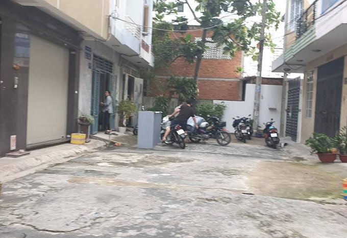 Bán nhà hẻm 8m 271/ Trịnh Đình Trọng, Tân Phú, DT 4x17m, 2 lầu. Giá 7 Tỷ