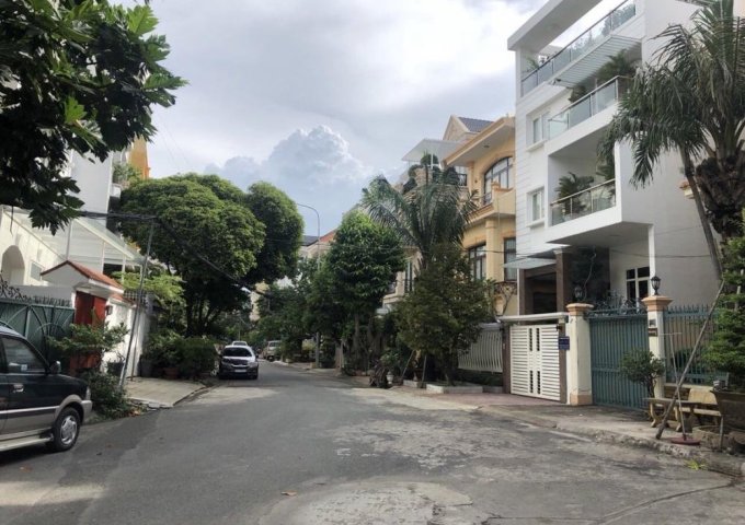 Bán villa 284/4 Nguyễn Trọng Tuyển, Phú Nhuận