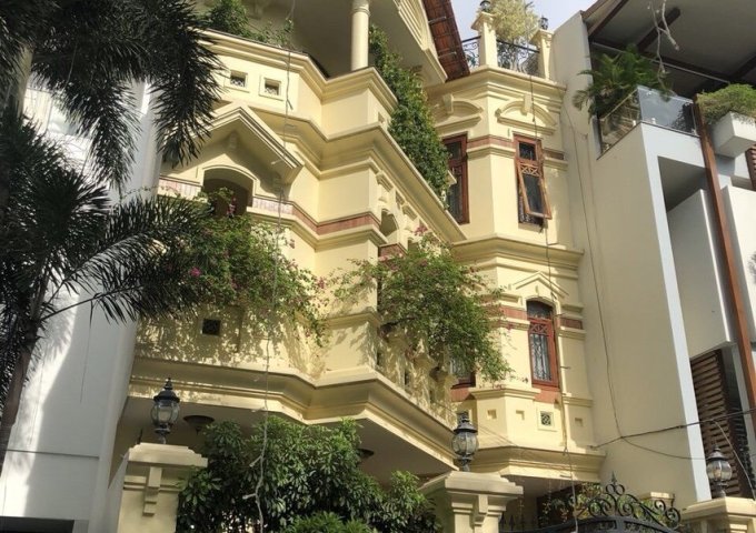 Bán villa 284/4 Nguyễn Trọng Tuyển, Phú Nhuận