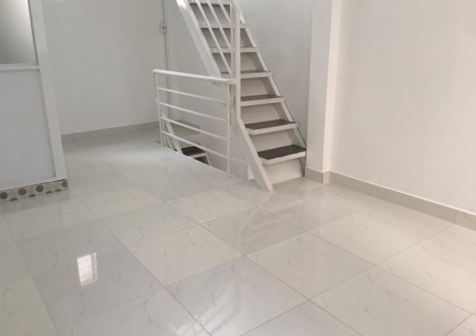 Bán nhà 55/1 Nguyễn Trọng Tuyển, Phường 15, Phú Nhuận