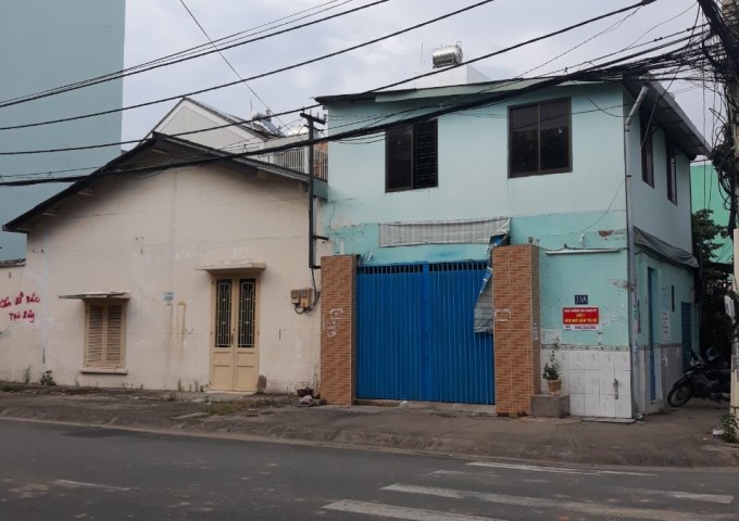 Nhà cấp 4 góc 2 MT đường 14A & 5K khu Cư xá Ngân Hàng, P. Tân Thuận Tây, Q7