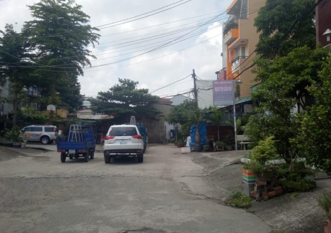 Bán nhà hẻm 39/ Nguyễn Cửu Đàm, Tân Sơn Nhì, DT 4x20m, 2 lầu, giá 8 tỷ LH 0903947859