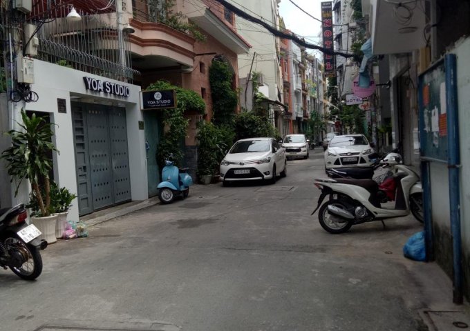 Bán nhà đẹp giá rẻ HXH 8m khu đường Hoa, khu Phan Xích Long, Phú Nhuận