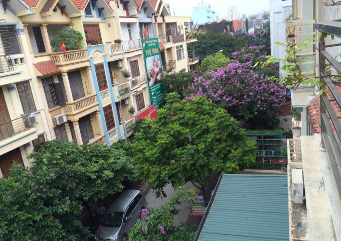 Bán nhà liền kề 5 tầng TT5 khu đô thị Văn Quán, Hà Đông, trước nhà là vườn hoa