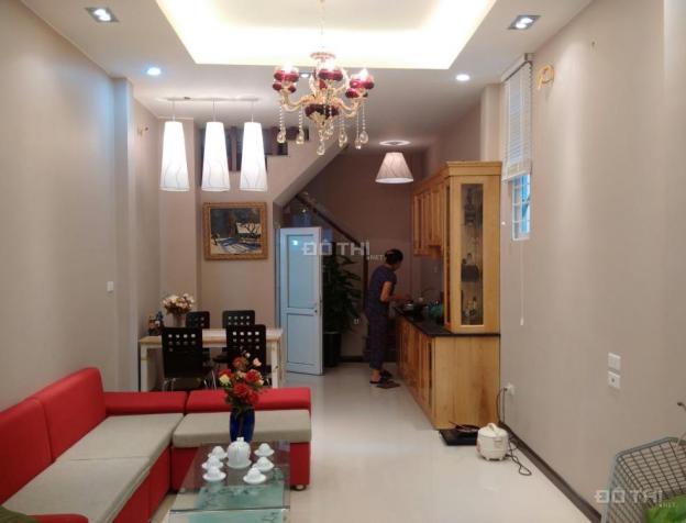 Bán nhà ngõ 87 Lê Thanh Nghị, Bách Khoa, 45m2, 5 tầng, xây mới, sân để xe rộng, giá 4,3 tỷ