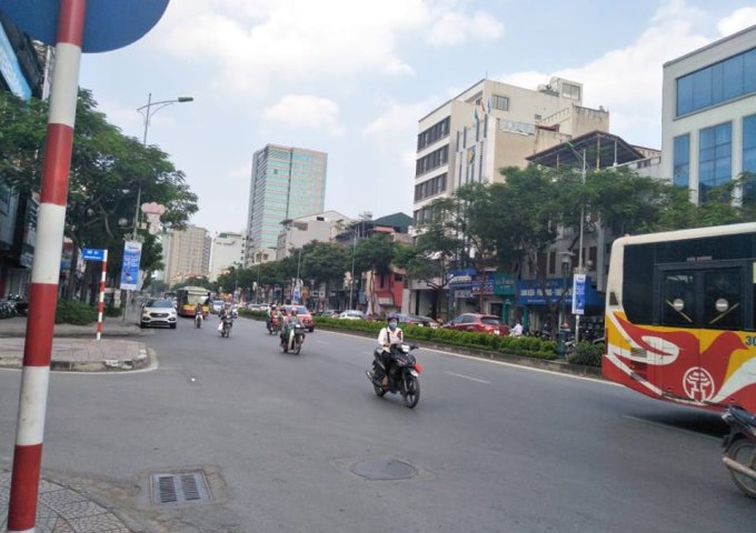 Bán nhà mặt phố Nguyễn Văn Cừ, Long Biên, diện tích 130m2, 6 tầng, giá 20 tỷ