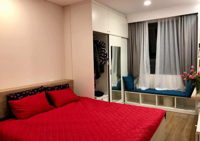 Cho thuê mấy căn hộ Mipec 86m2, 85m2